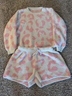 Cozy Pink Leopard Plush Lounge Set